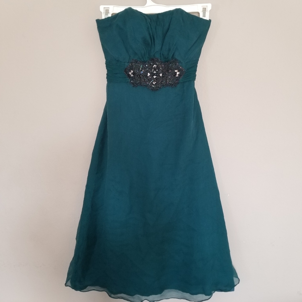 Emerald Green formal dress 😍